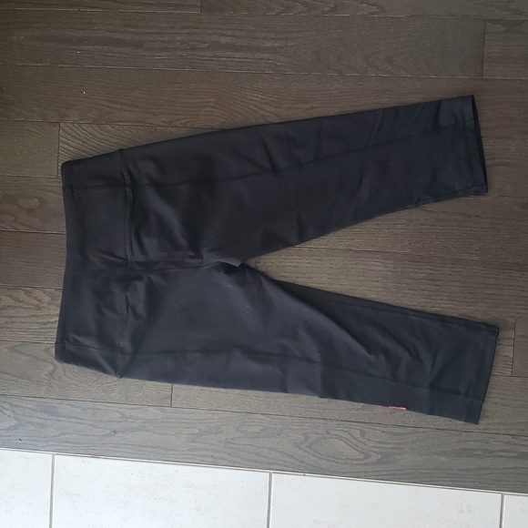 Victoria Secret Sport Pants - Picture 5 of 7
